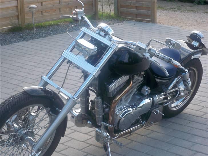 Suzuki Intruder billede 1