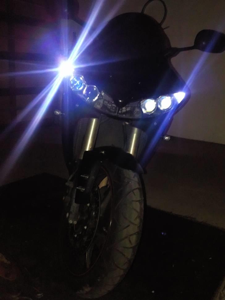 Yamaha YZF-R6 (SOLGT) billede 7