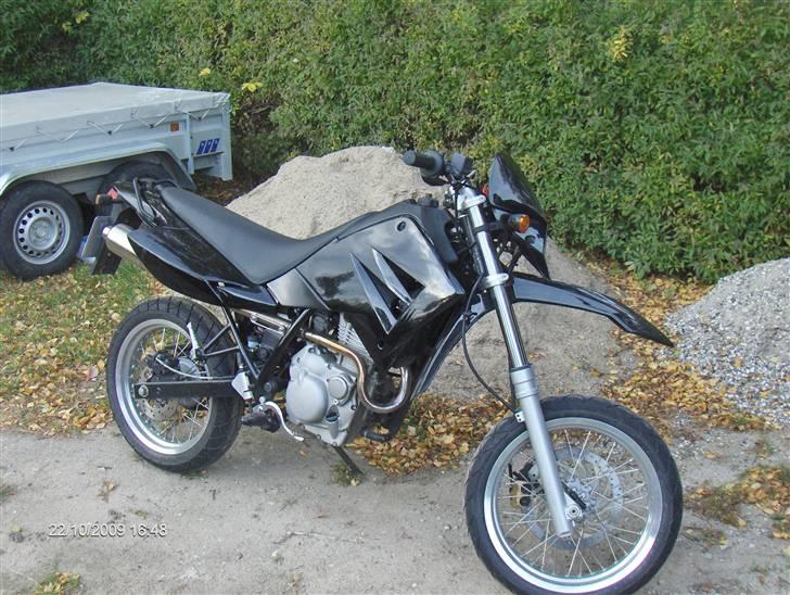 MZ SM125 billede 1