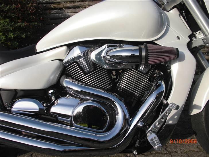 Suzuki VZR 1800 - Tornado air kit billede 3