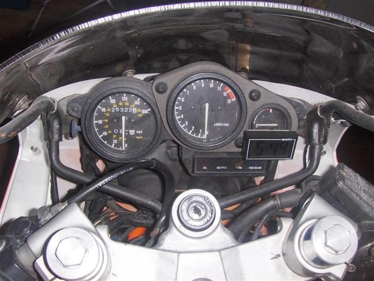 Yamaha FZR 600 SOLGT billede 5