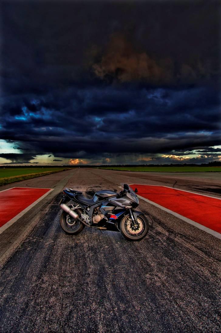 Hyosung GT250R - Vandel flyveplads billede 13