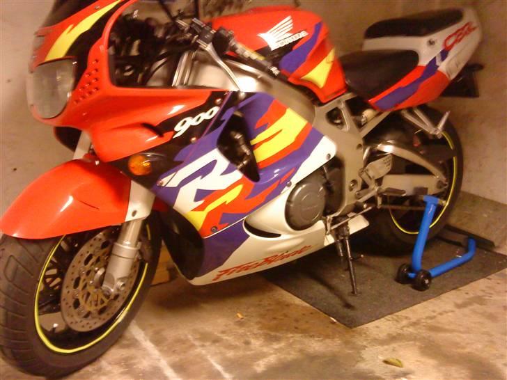 Honda cbr 900 rr (solgt) billede 18