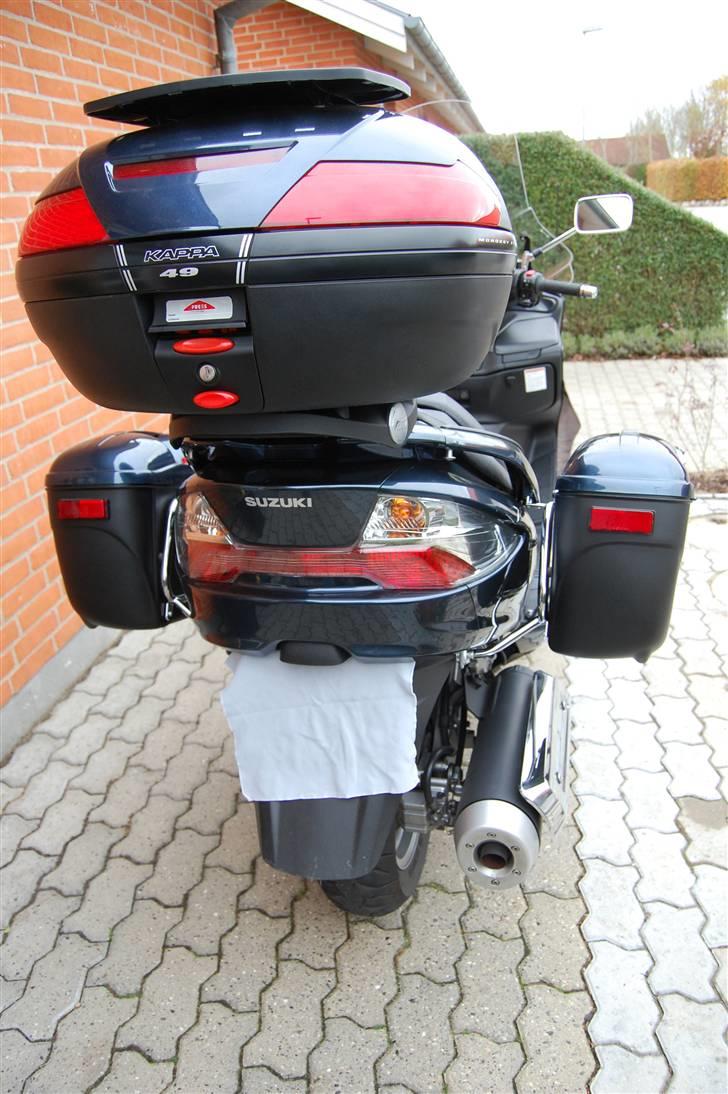 Suzuki Burgman 400 K8 billede 6