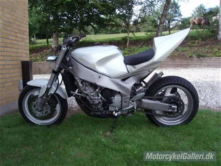 Yamaha fzr 1000 EXUP/solgt  billede 6