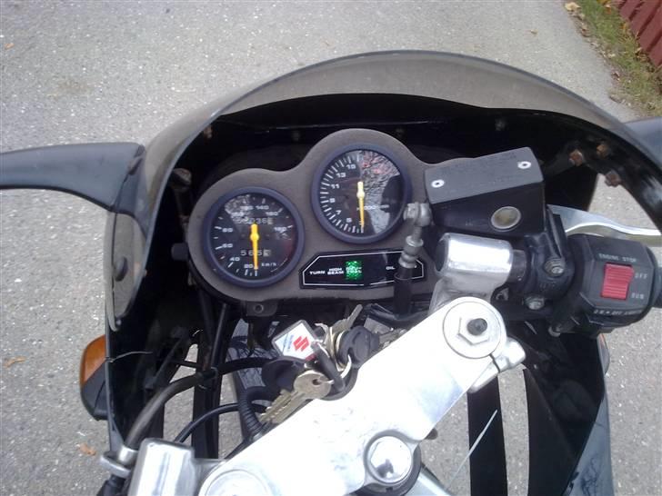 Suzuki Gsx-R250 *Solgt* billede 4