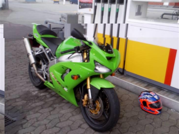 Kawasaki ZX6RR -SOLGT- billede 2