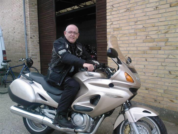 Honda Deauville NT650V  SOLGT billede 8