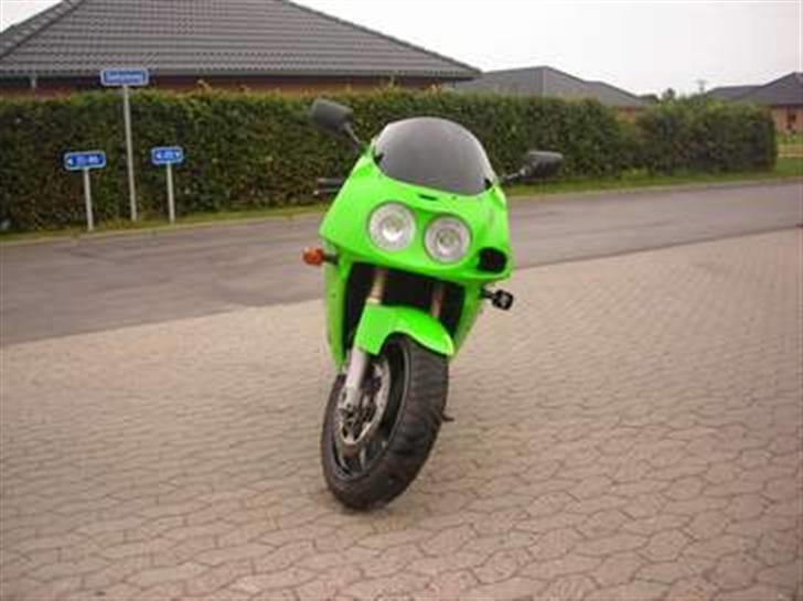 Kawasaki ZXR750 Solgt billede 3