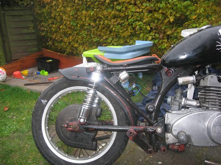 MZ TS 250  - Bagskærm kortet op billede 12