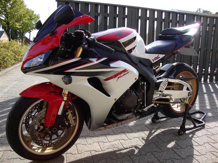 Honda cbr 1000 rr billede 3