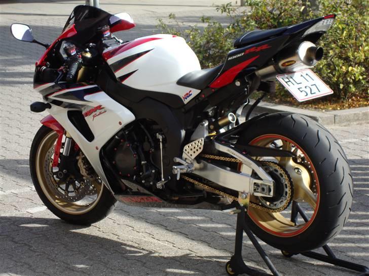 Honda cbr 1000 rr billede 4