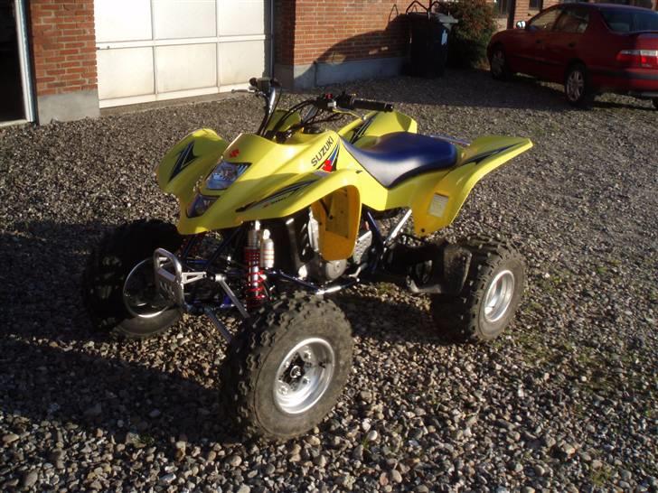 Suzuki ltz-400 forsøgt stjålet billede 1