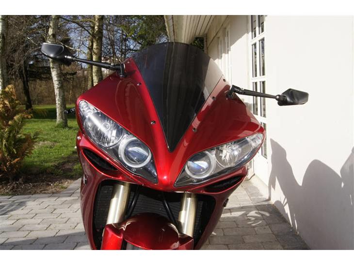 Yamaha r1 solgt billede 1