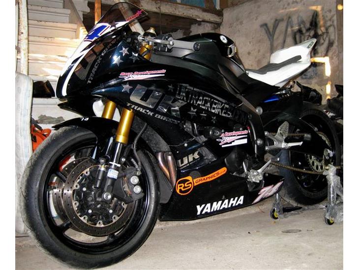 Yamaha YZF-R6 [SOLGT] billede 1