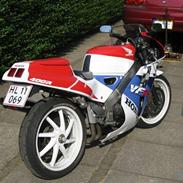Honda VFR 400 R (NC30)(SOLGT)