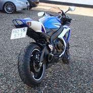 Suzuki Gsxr 750 k7 solgt