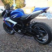 Suzuki Gsxr 750 k7 solgt