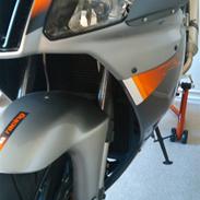 Aprilia RSV 1000 R..SOLGT jun2010