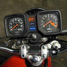 Honda CB 250 RS