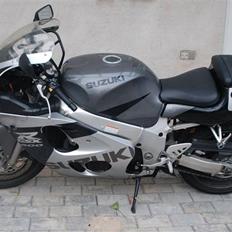 Suzuki gsx-R