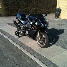 Honda CBR 400RR NC23 Tri-Arm