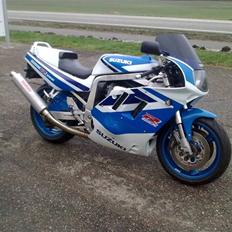 Suzuki gsxr750 solgt