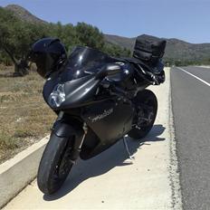 MV Agusta F4 1000