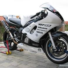 Yamaha YZF R6 *SOLGT*