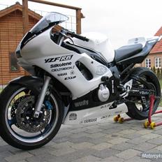 Yamaha YZF R6 *SOLGT*