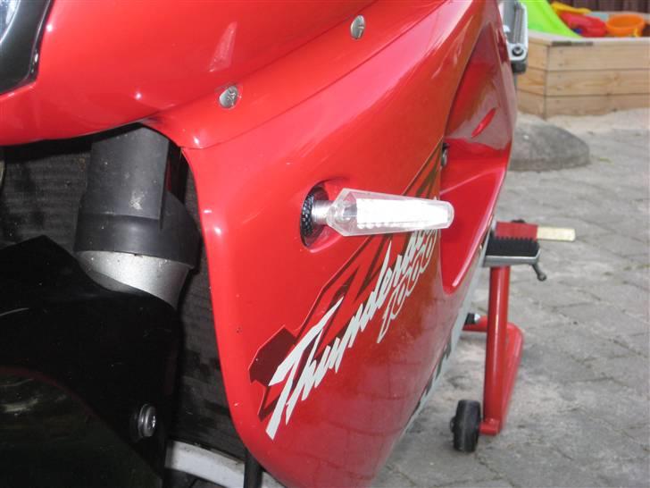 Yamaha thunderace (solgt) billede 7
