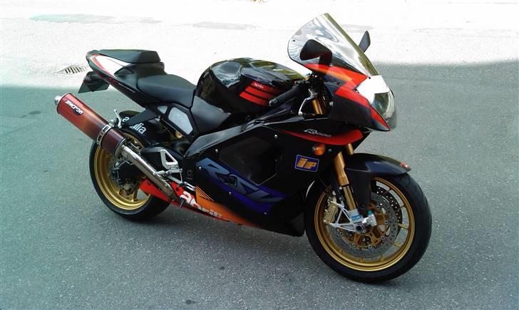 Aprilia RSV 1000R billede 8