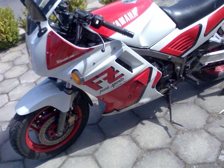 Yamaha fz 750 billede 3