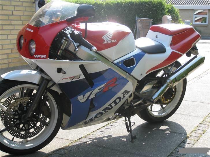 Honda VFR 400 R (NC30)(SOLGT) billede 3