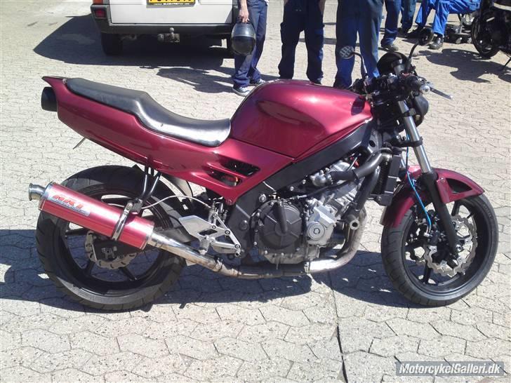 Honda CBR 600 F2 (total skadet) billede 1