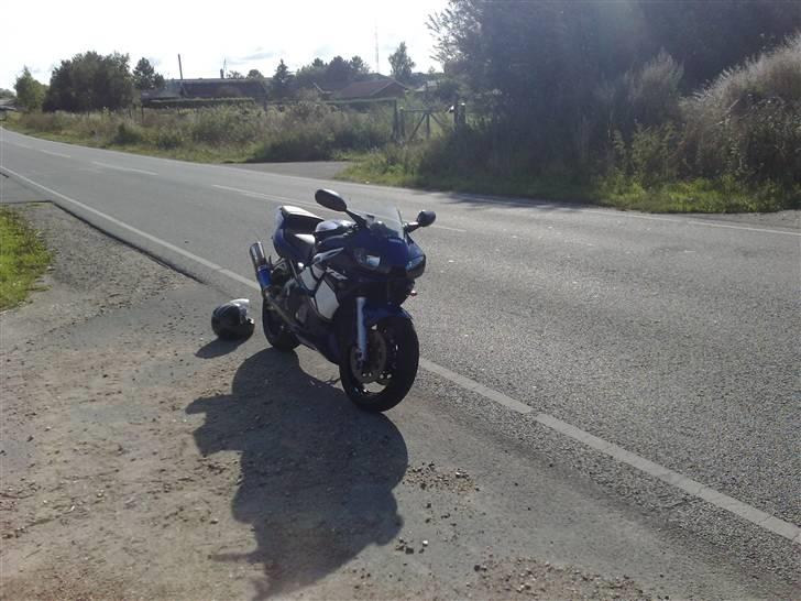 Yamaha r6 Solgt... billede 10