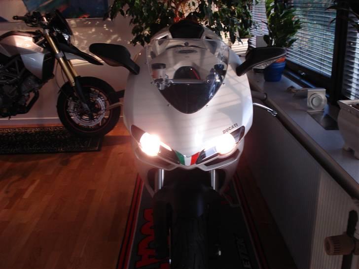 Ducati 848 billede 2