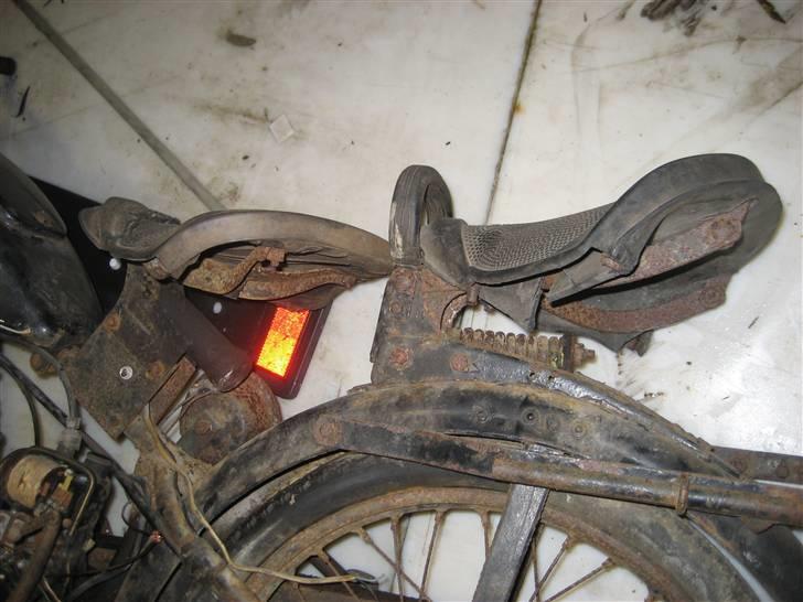 DKW rt125/2 E - Passagersæde. billede 4