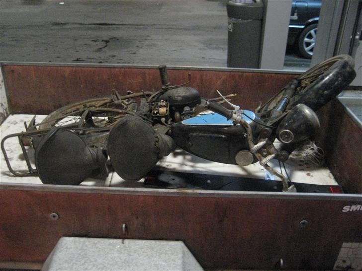 DKW rt125/2 E - På traileren, på vej hjem. billede 6