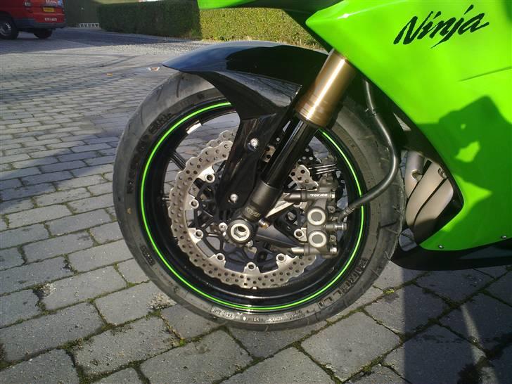 Kawasaki zx10r (solgt) billede 11
