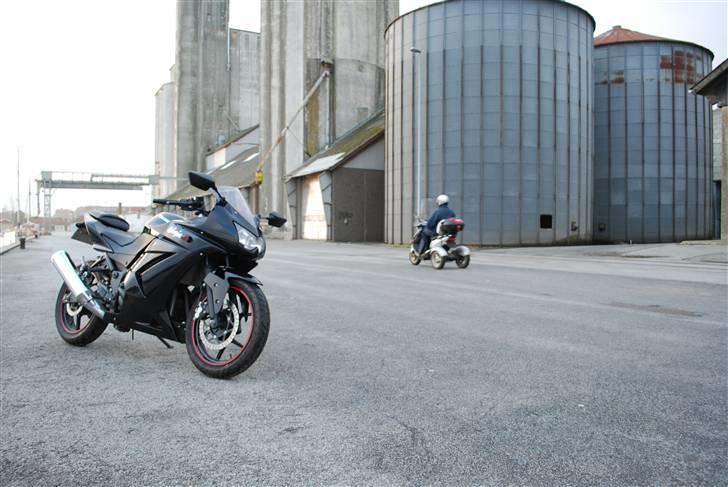 Kawasaki Ninja 250R billede 11