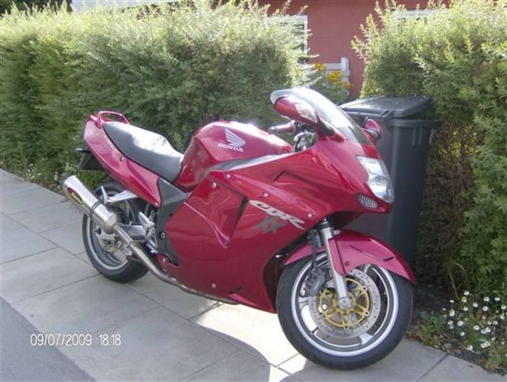 Honda CBR 1100xx blackbird billede 3