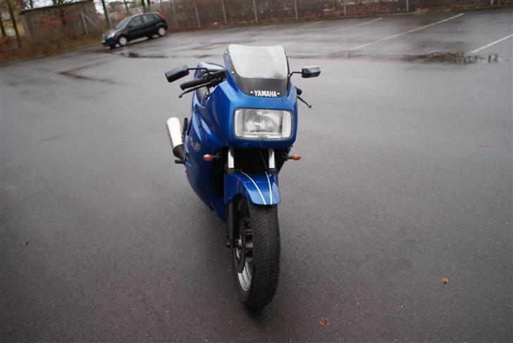 Yamaha FZ 750 (SOLGT) billede 3