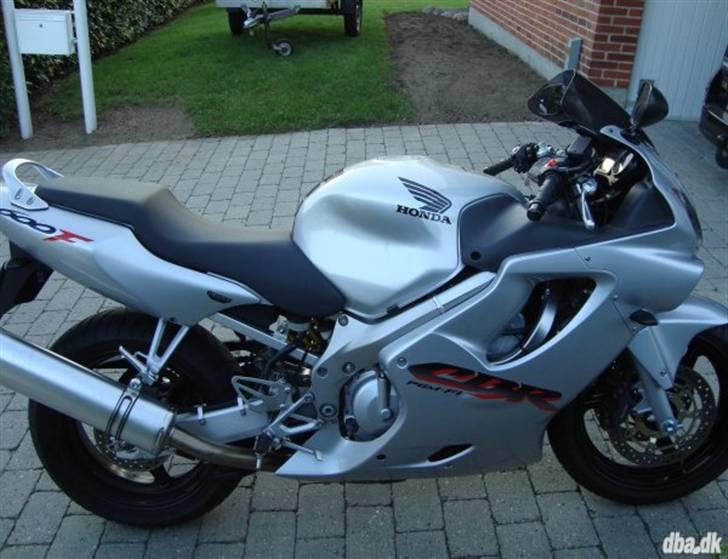 Honda cbr 600 F4i billede 1