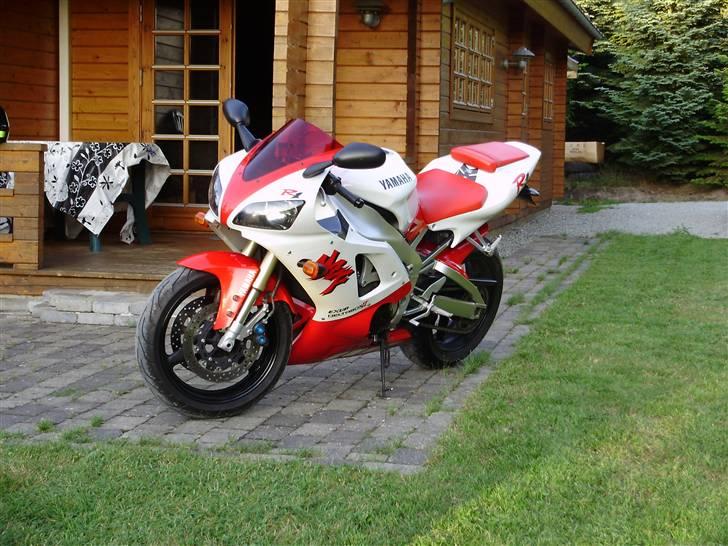 Yamaha yzf-r1 billede 5