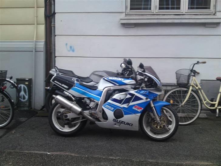 Suzuki GSXR 400 SP II GK76A billede 2