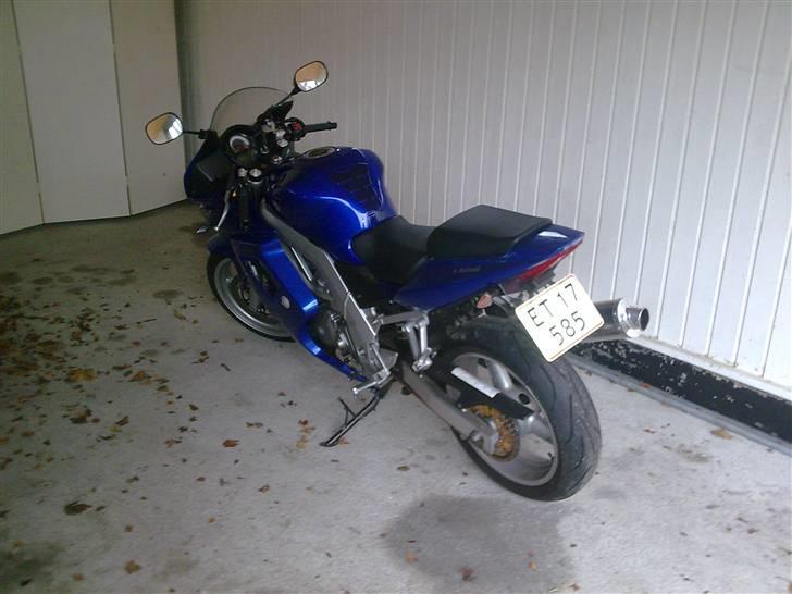 Suzuki sv 650 solgt billede 2