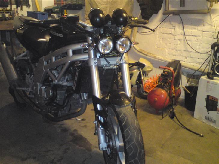 Hyosung gt 650 comet **solgt*** billede 11