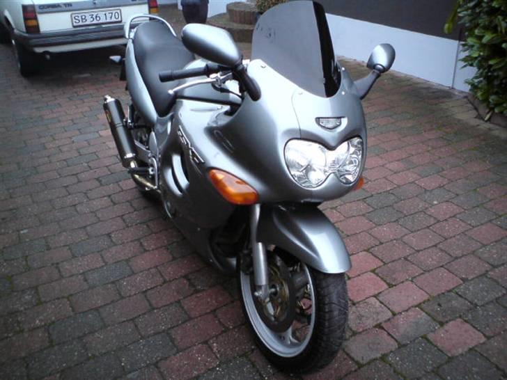 Suzuki GSX 750 F billede 1