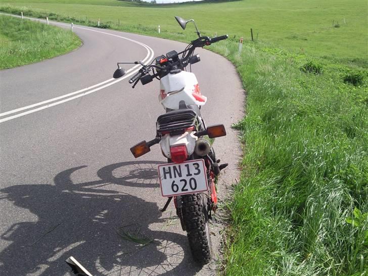 Yamaha XT 350 - lige efter styrtet  billede 18